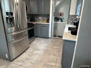 Lincoln Park, MI 48146,2316 DETROIT Avenue