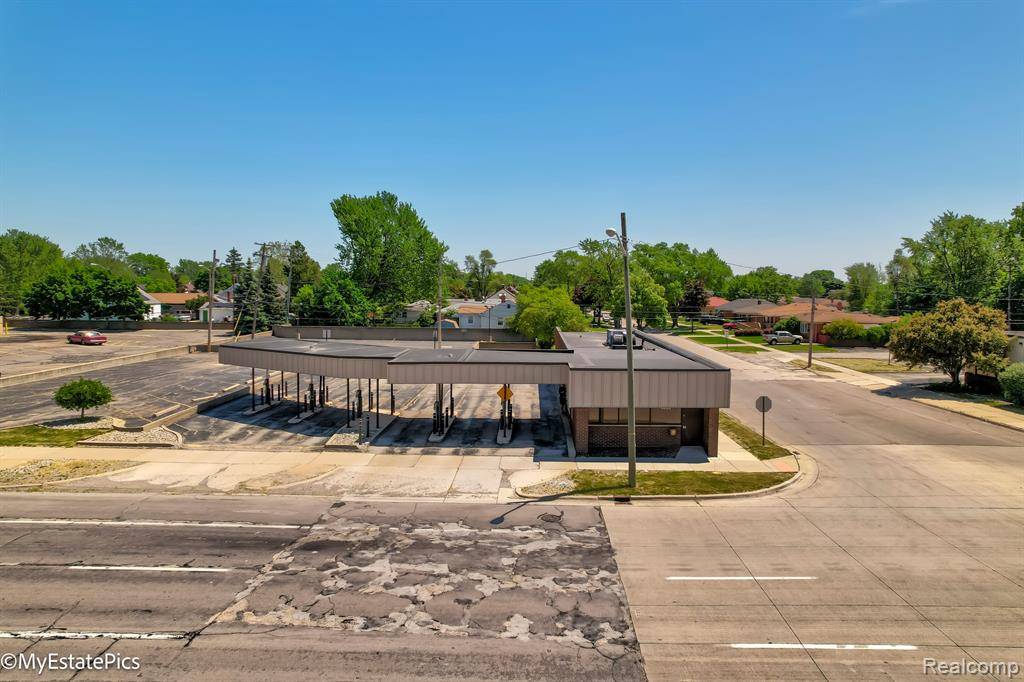 Lincoln Park, MI 48146,4085 FORT Street