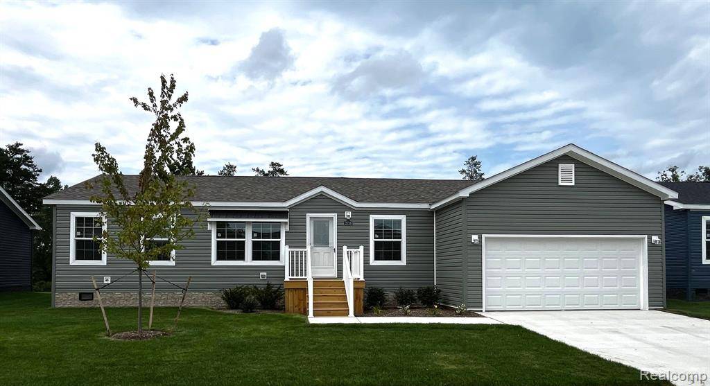 Lapeer Twp, MI 48446,2759 NAPLES Court