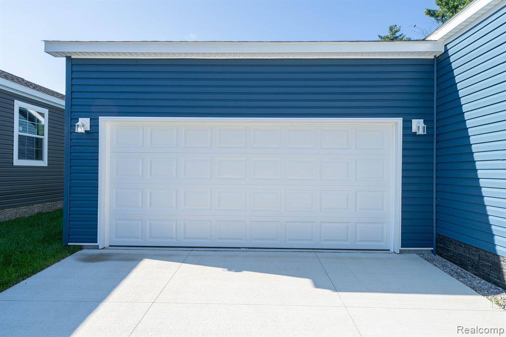 Lapeer Twp, MI 48446,2756 NAPLES Court