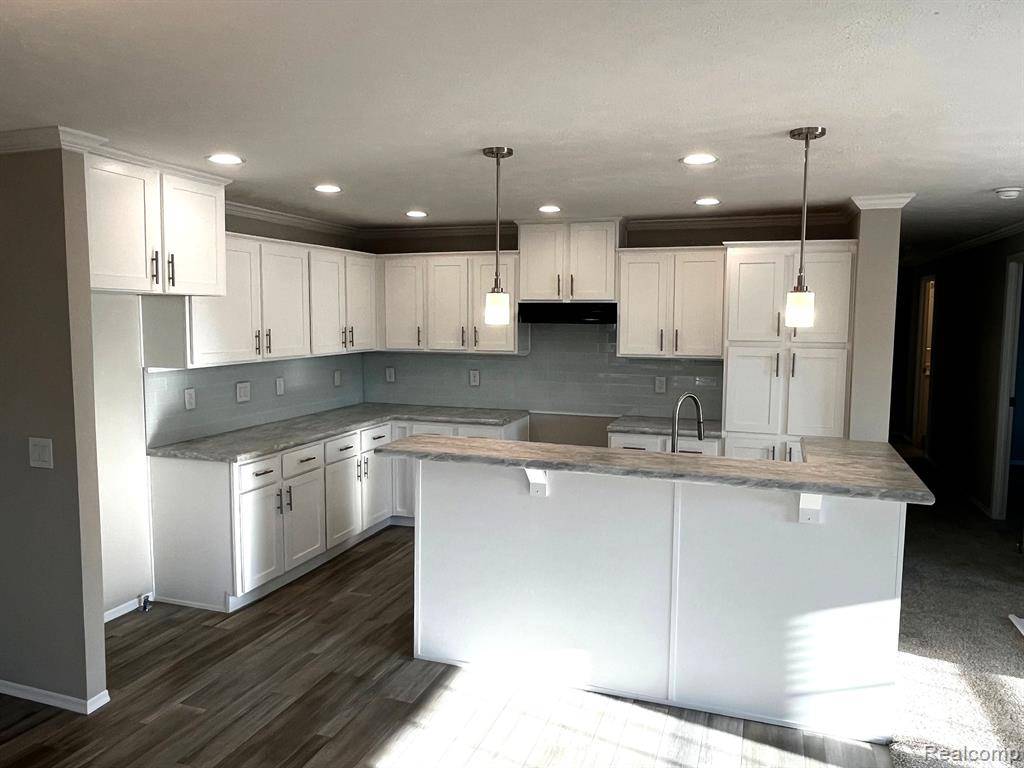 Lapeer Twp, MI 48446,2760 NAPLES Court