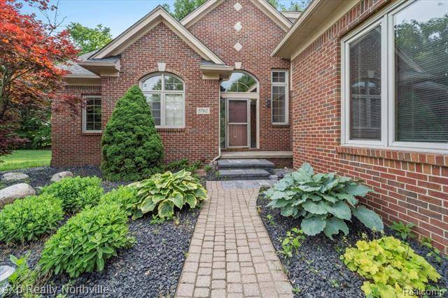 Canton Twp, MI 48187,5762 FAIRBORN Drive
