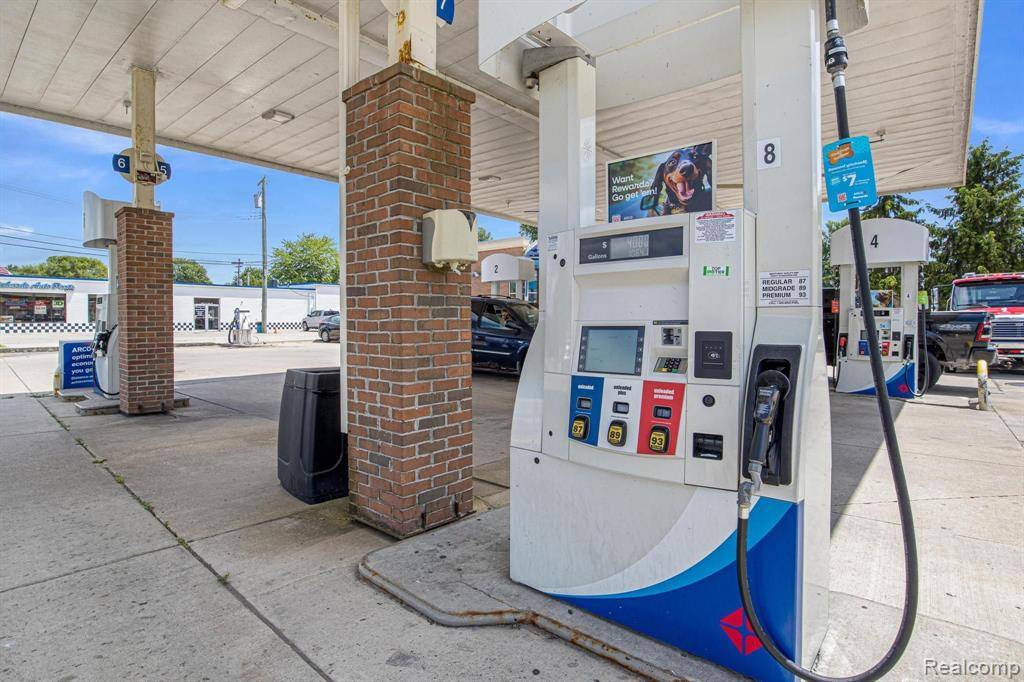 New Baltimore, MI 48047,35512 23 MILE Road