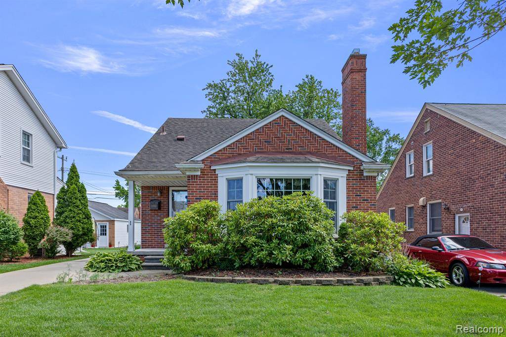 Dearborn, MI 48128,22905 ARLINGTON Street