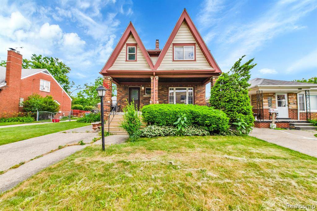 Warren, MI 48089,8258 FISHER Avenue