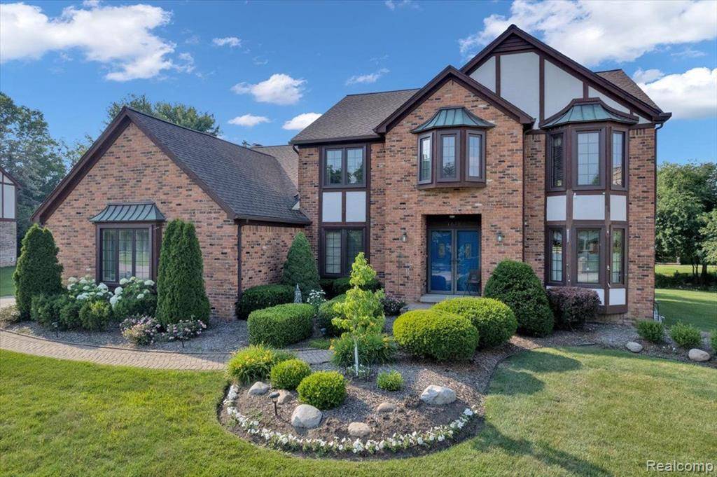 Bloomfield Twp, MI 48304,1610 BRANDYWINE Drive