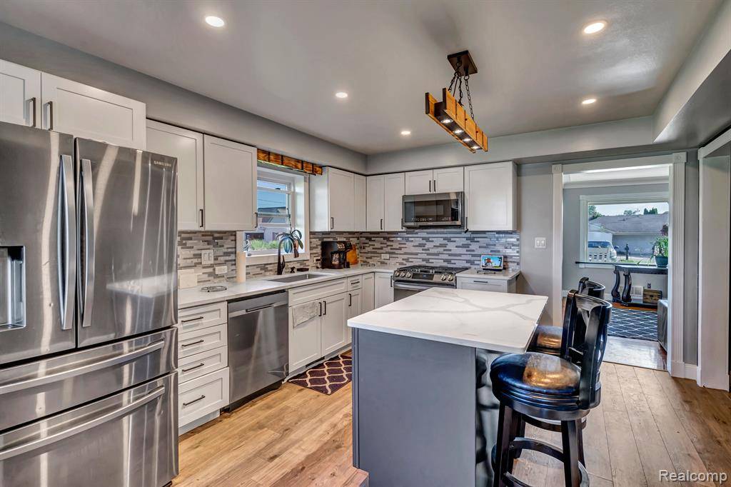 Clay Twp, MI 48001,7995 COLONY Drive