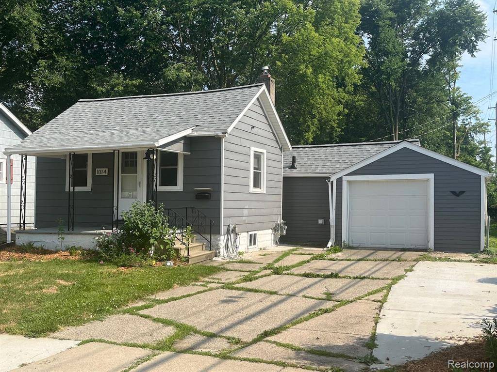 Lansing, MI 48910,1014 TISDALE Avenue