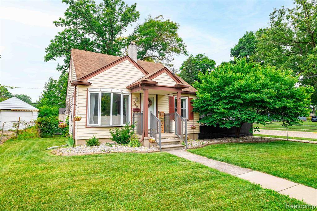 Clawson, MI 48017,345 WILSON Avenue