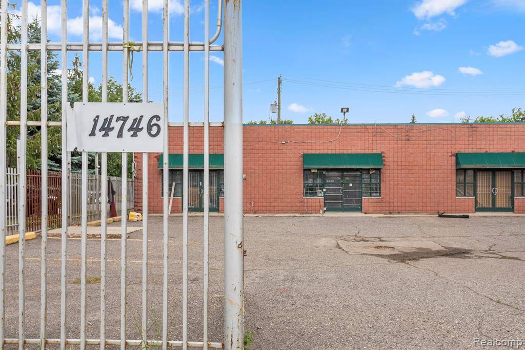 Detroit, MI 48228,14746 TIREMAN Street