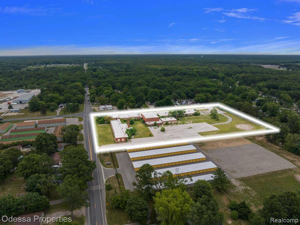 Muskegon Twp, MI 49442,2389 E LAKETON Avenue