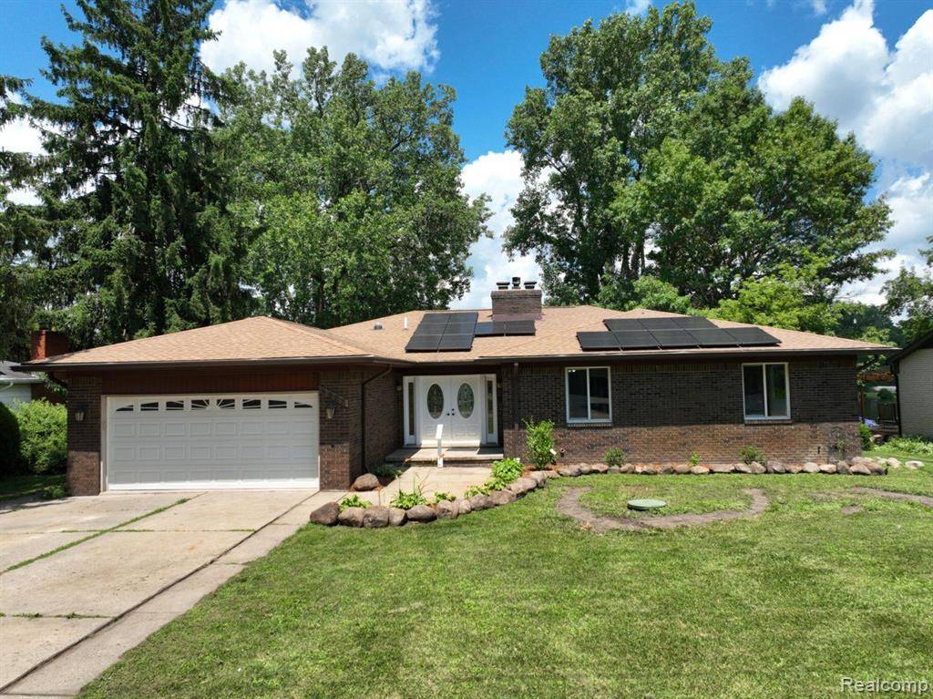 White Lake Twp, MI 48383,6523 ELLINWOOD Drive
