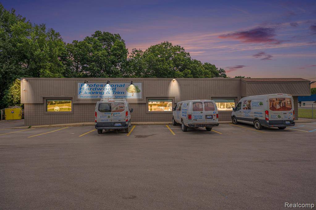 Groveland Twp, MI 48350,16745 DIXIE Hwy