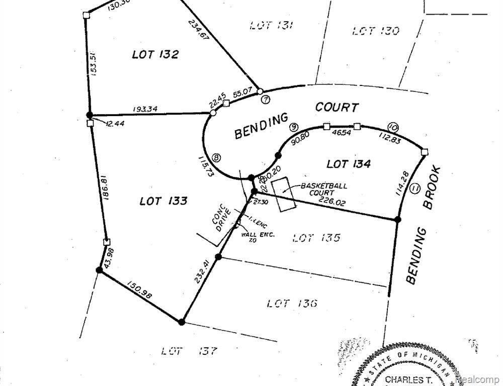 Flushing, MI 48433,748 BENDING Court