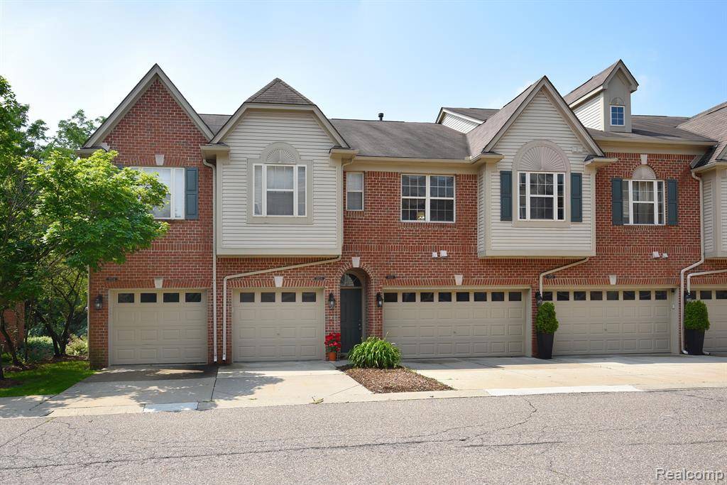 Northville Twp, MI 48168,39516 ROCKCREST Lane