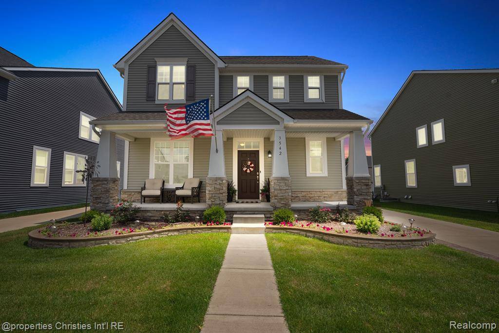 Royal Oak, MI 48073,3542 ARBOR