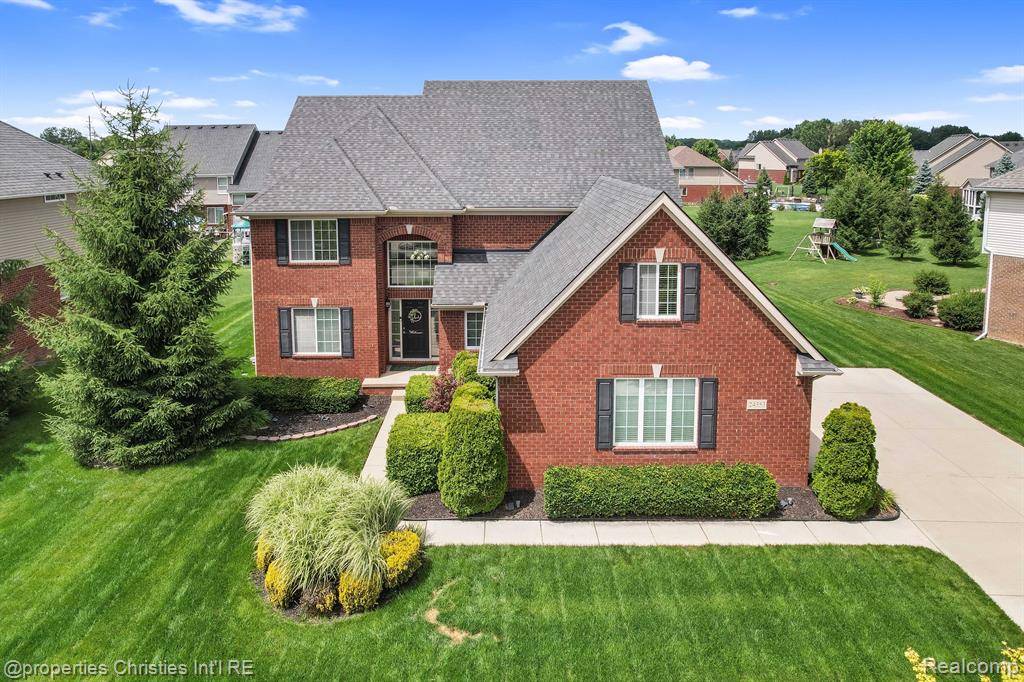 Lyon Twp, MI 48178,24353 BROMPTON Way