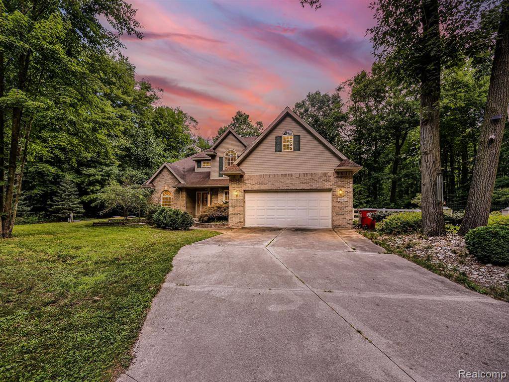 Brighton Twp, MI 48114,8707 SPRING VALLEY Lane