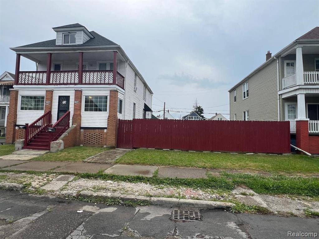 Hamtramck, MI 48212,2154 BELMONT Street