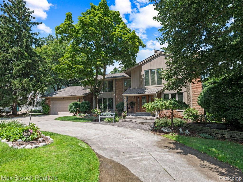 West Bloomfield Twp, MI 48323,4641 WENDRICK Drive