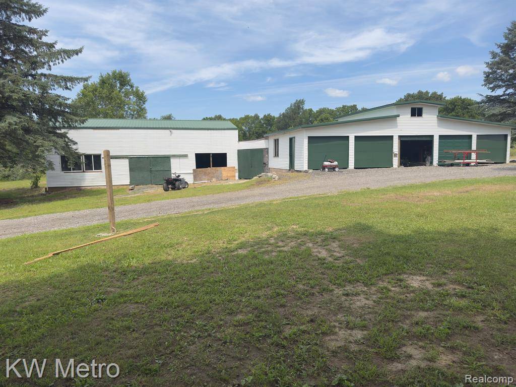 Metamora Twp, MI 48455,2240 equestrian trail  Drive