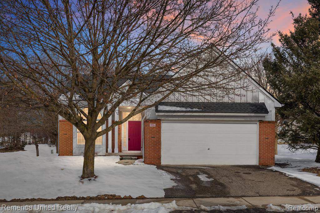 South Lyon, MI 48178,116 MAPLEWOOD Court