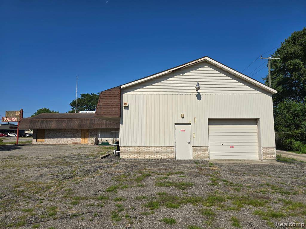 Redford Twp, MI 48239,25096 5 MILE Road