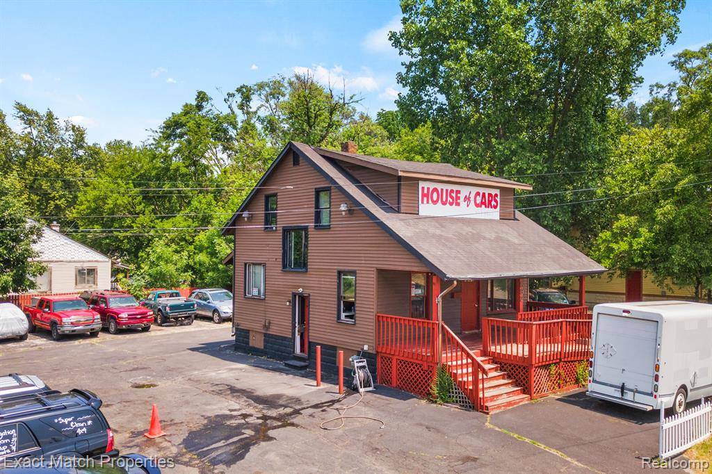Pontiac, MI 48342,592 CESAR E CHAVEZ Avenue
