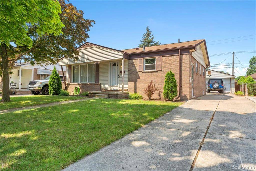 Southgate, MI 48195,15312 KENNEBEC Street