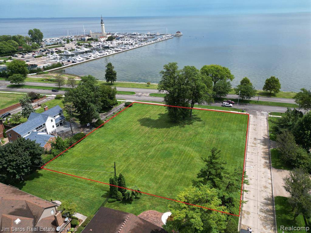 Village Of Grosse Pointe Shores, MI 48236,745- 749 LAKE SHORE Road