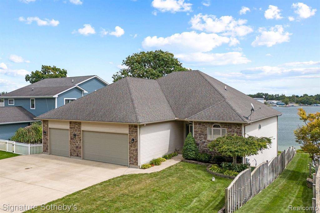 Linden, MI 48451,15129 MARL Drive