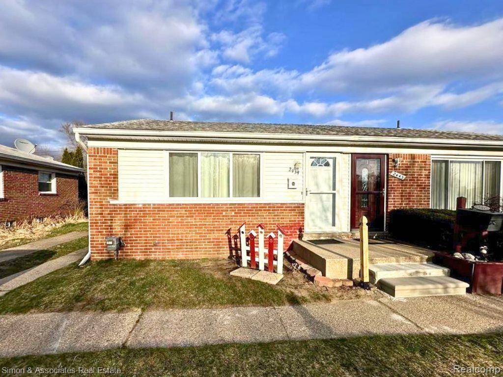 Westland, MI 48186,2439 STIEBER Street