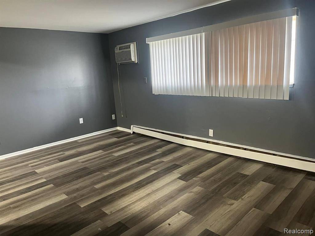 Bridgeport Twp, MI 48601,3121 SOUTHFIELD Drive