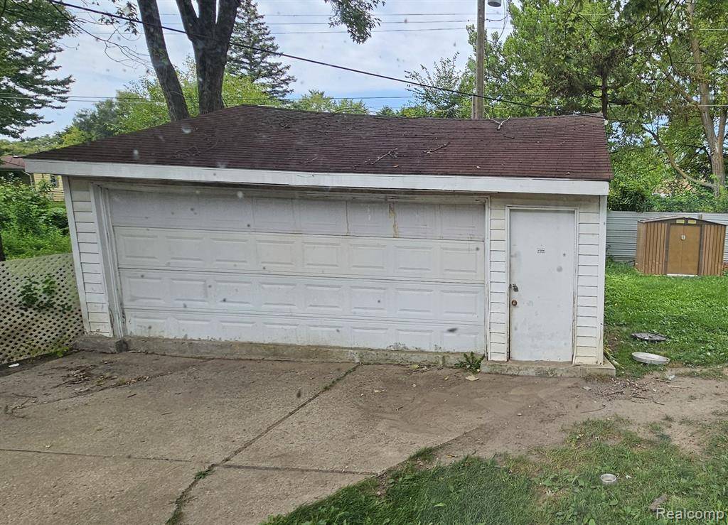 Flint, MI 48505,5817 WINTHROP Boulevard