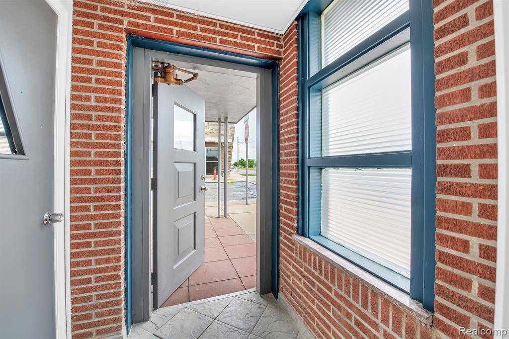 Lincoln Park, MI 48146,4006 FORT Street