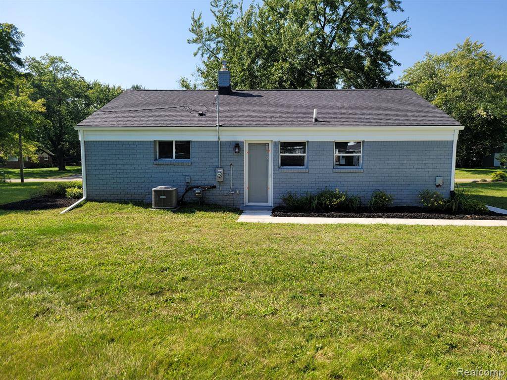 Independence Twp, MI 48346,4736 SUMMERHILL Drive
