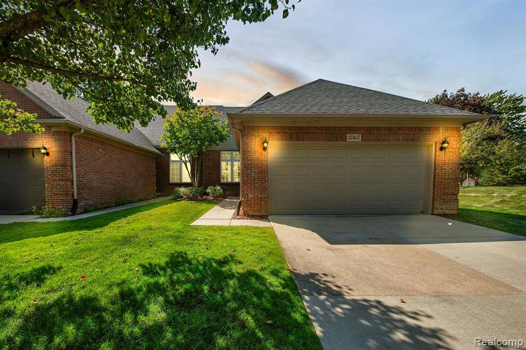 Sterling Heights, MI 48310,37467 RYAN Road
