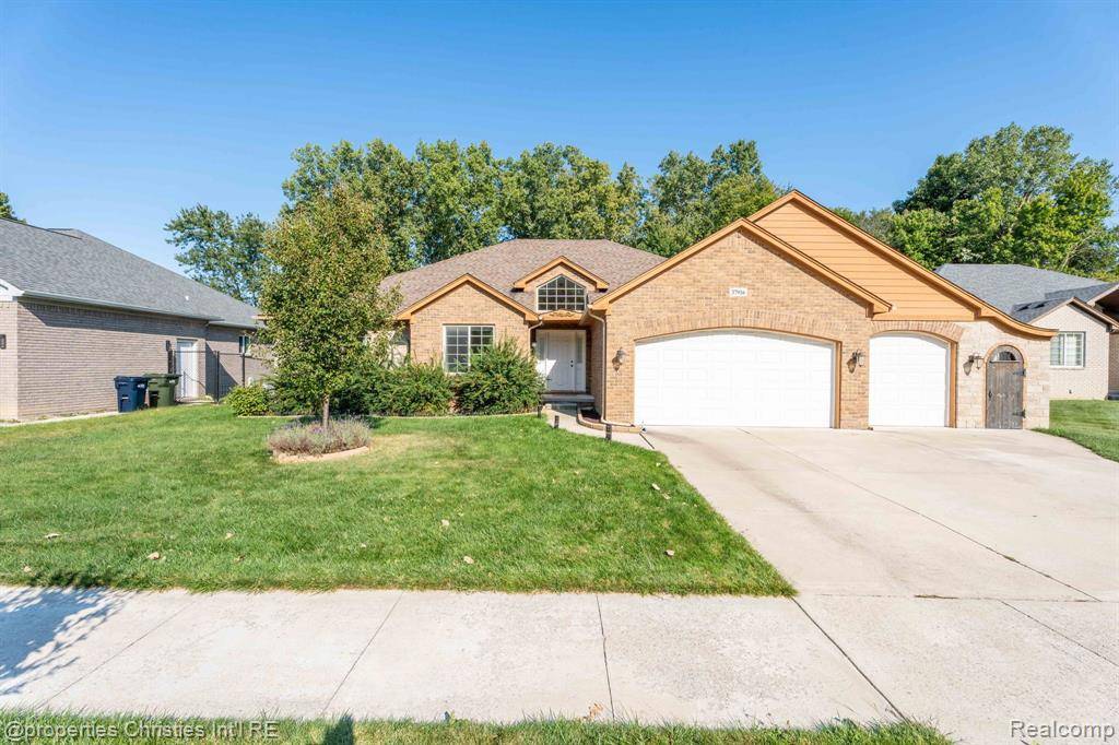 Sterling Heights, MI 48312,37916 ASHLAND MEADOWS Court