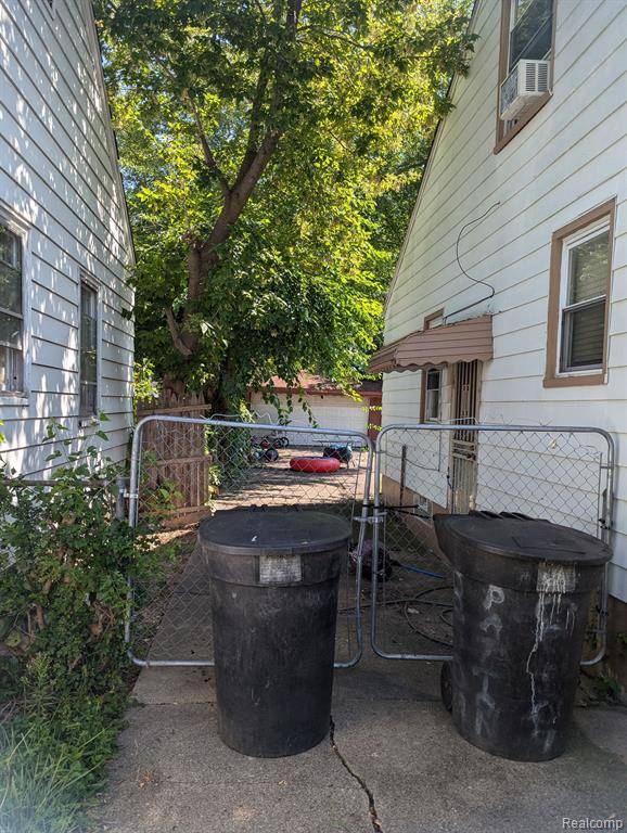Detroit, MI 48228,8610 PATTON Street