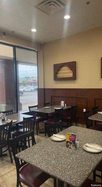 Ypsilanti Twp, MI 48197,2722 Washtenaw  Road