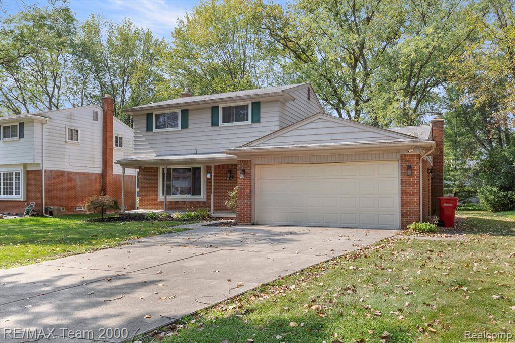 Southfield, MI 48076,29985 SPRING RIVER Drive