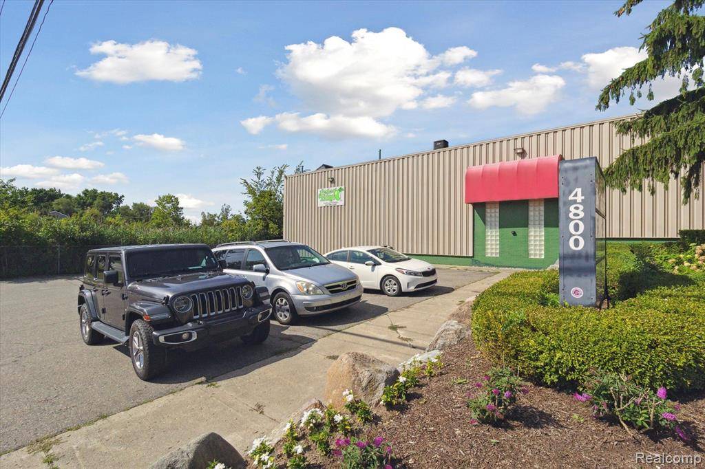 Orion Twp, MI 48359,4800 JOSLYN Road Unit 1