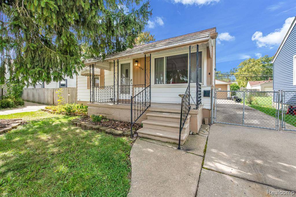 Wyandotte, MI 48192,1094 8TH Street