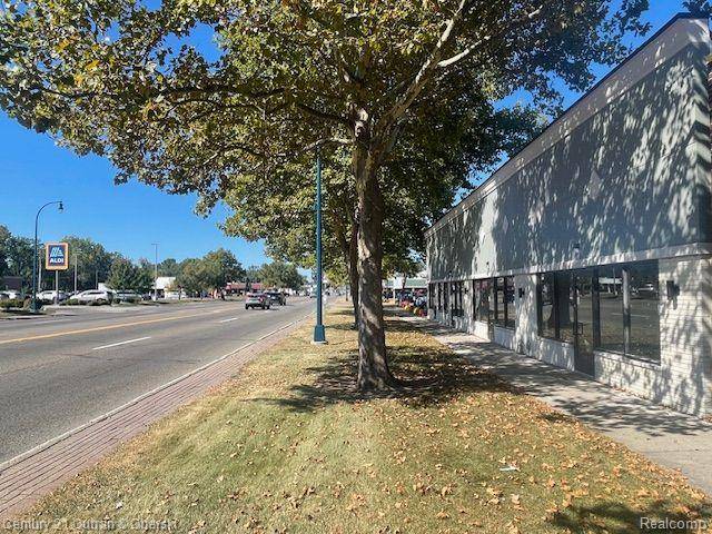 Garden City, MI 48135,29930 FORD Road