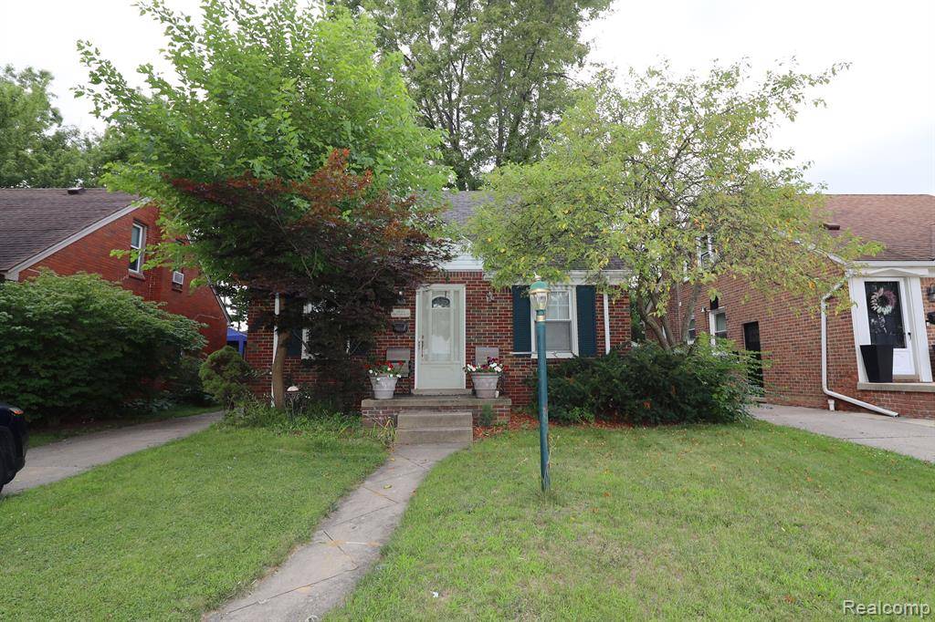 Dearborn, MI 48128,1841 N DENWOOD Street