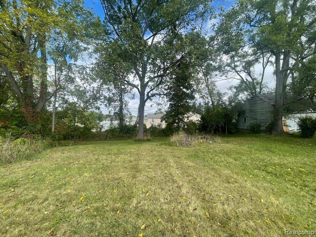 Pontiac, MI 48342,Osmun Osmun Lot 8-9
