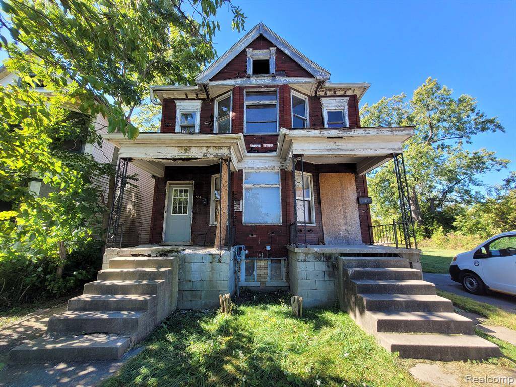 Detroit, MI 48214,1553 MONTCLAIR Street