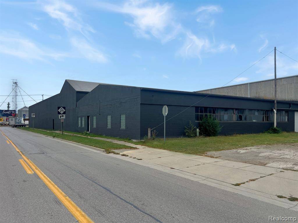 Sebewaing Vlg, MI 48759,812 N BECK Street