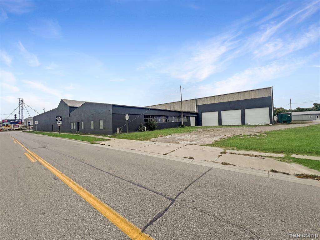 Sebewaing Vlg, MI 48759,812 N BECK Street