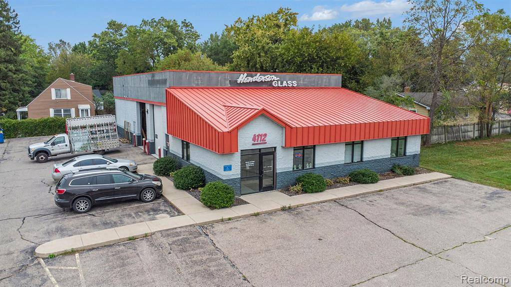 Flint Twp, MI 48532,4112 CORUNNA Road